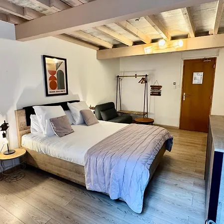 Le Galambre 3* Nîmes