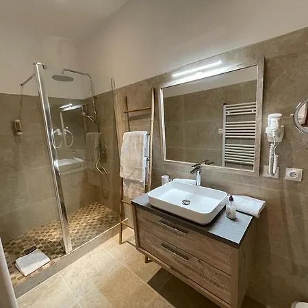 Le Galambre Отель 3*