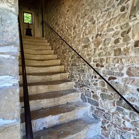 Le Galambre 3* Ним