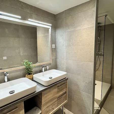 Le Galambre 3*